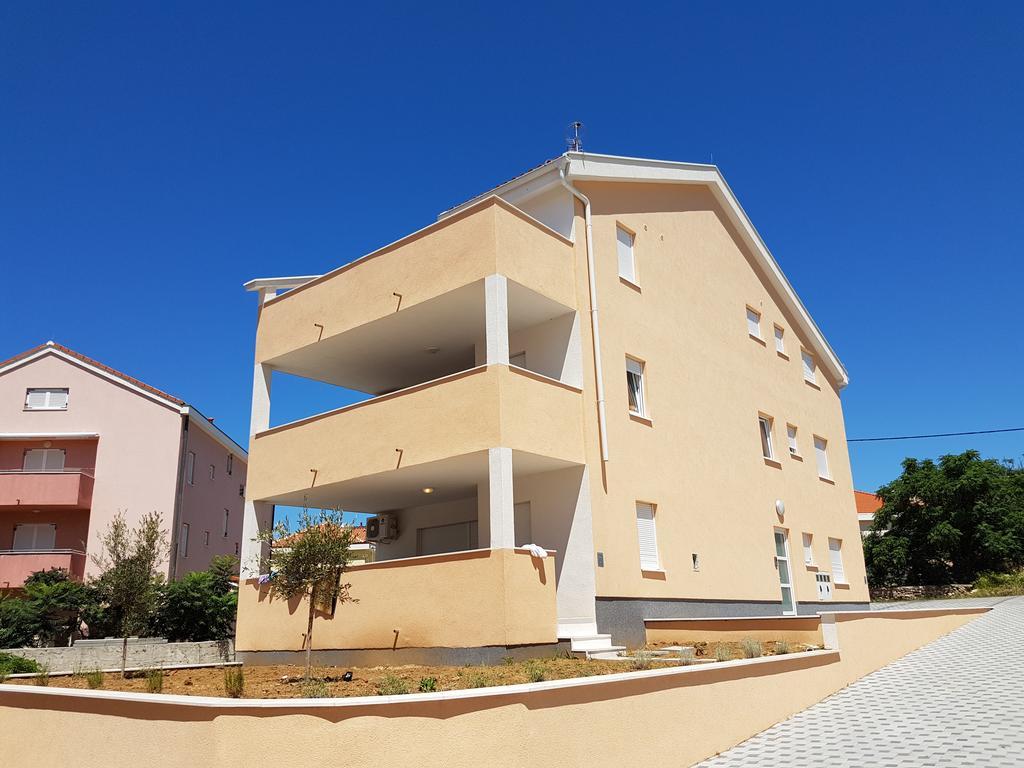 Orange Apartments Новалья Экстерьер фото