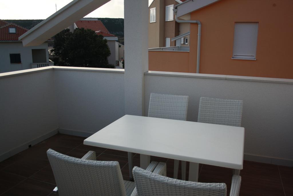 Orange Apartments Новалья Экстерьер фото